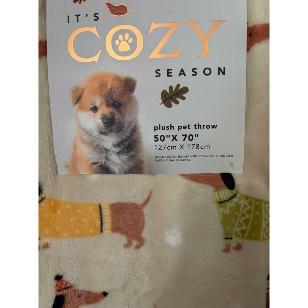 It's Cozy Season Dachshund Sweater Plush Pet Throw Blanket 50"x70" NWT